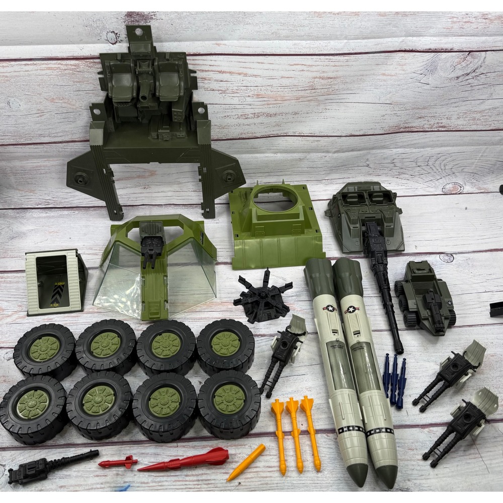 Vintage GI Joe Rolling Thunder General Vehicle Parts Lot Missiles Wheels Cannon